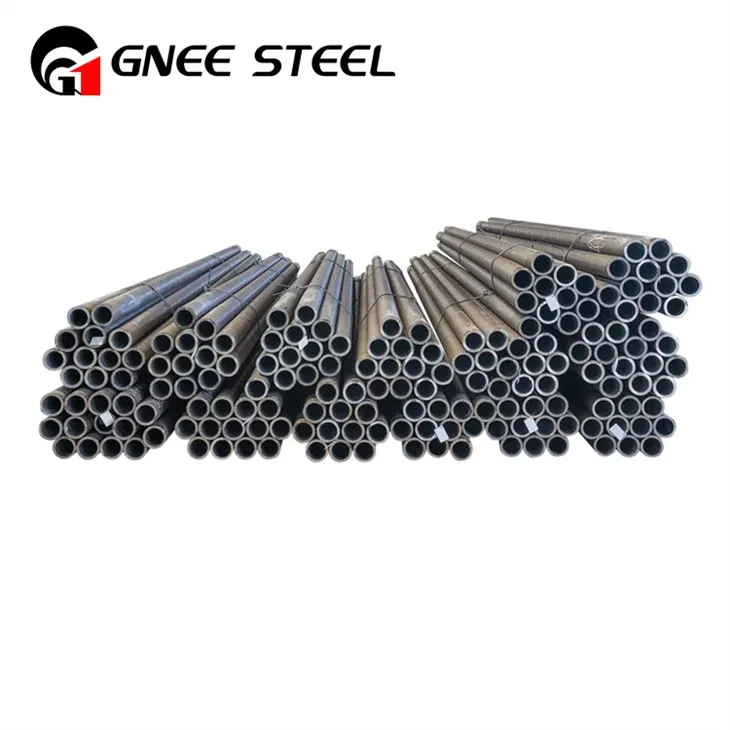 DIN 17175 St45.8 bezšuvju tērauda caurules